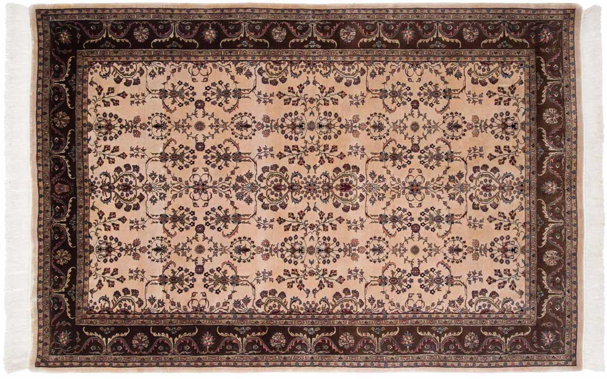 6x9 Sarouk Beige Oriental Rug 032080 6x9 Sarouk Beige Oriental Rug 032080